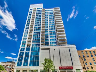 757 N Orleans St APT 707