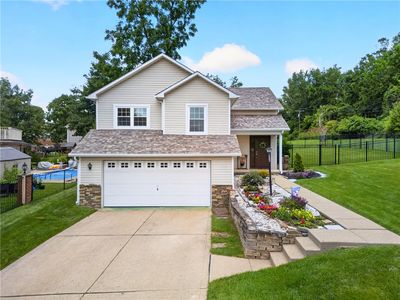 1431 Main Blvd