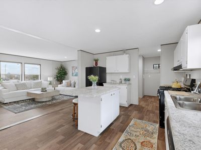 22 El Prado Dr
