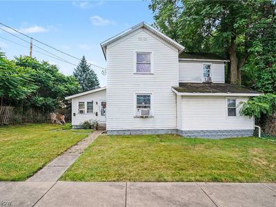 17 W Wilson Ave