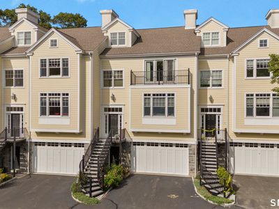 122 North Fair Street #3