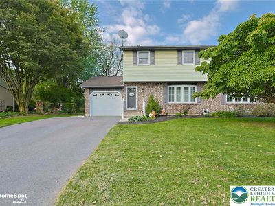 56 Jonathan Dr