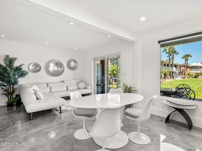 83 COMARES Avenue #3B