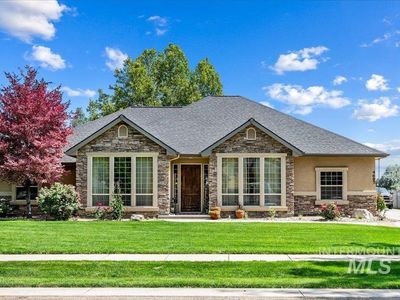 4697 W Escalante Dr