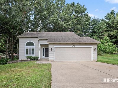 Property at 6631 Runway Ct SW, Byron Center, MI