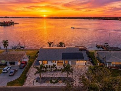 5207 BAY STATE ROAD