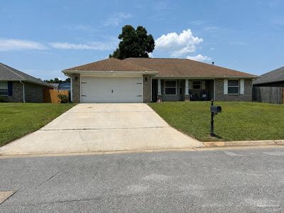 1938 Larkspur Cir