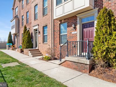 962 S Macon St