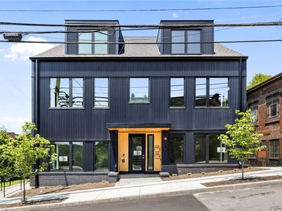 125 Hazelwood Ave #201