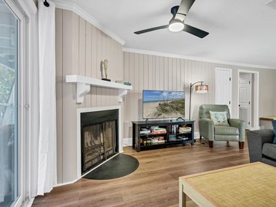 266 Sea Cloud Cir