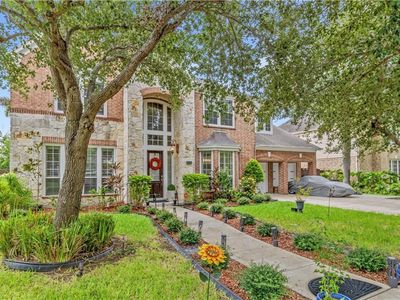 2700 San Efrain