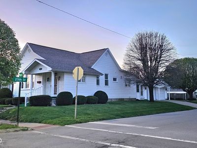 2428 E Main St