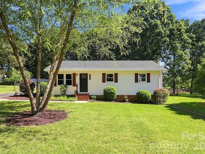 5241 Short Cut Ln