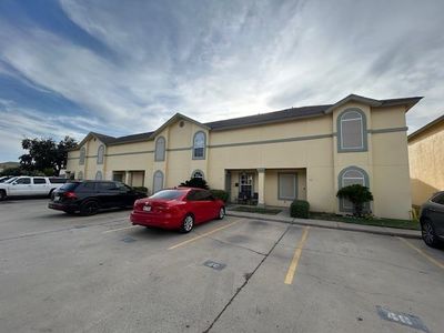 Property at 1000 Ranchway Dr APT 40, Laredo, TX