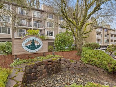 Property at 206 Mountain Park Boulevard SW #D101, Issaquah, WA