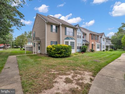 6001 Sirenia Pl