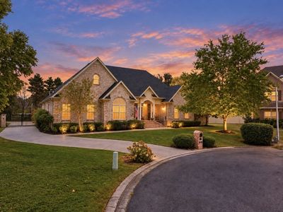 1904 Baskinbrook Ct