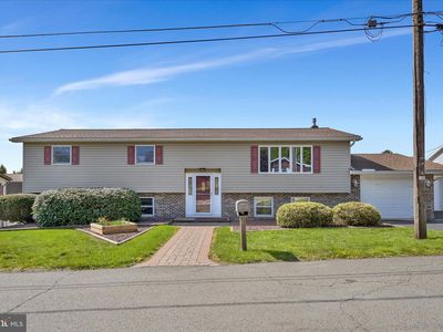 240 Arizona Ave