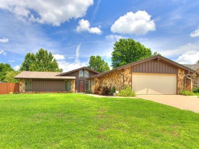 11012 Saint Charles Ave