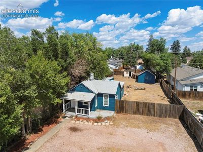 2507 N Cascade Ave