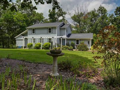 1736 Lake Rd