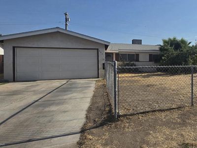 423 Helen Way