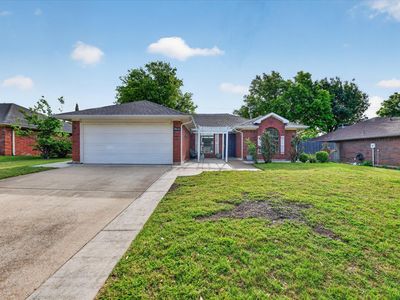 2613 Parkview Dr