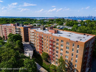 55 Austin Pl APT 6B