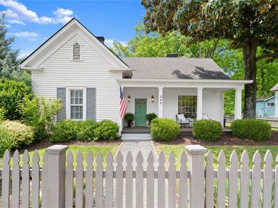 337 Cherokee St NE