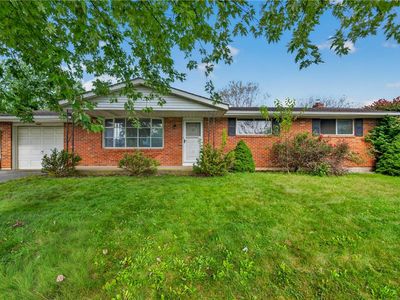 Property at 7485 Catalpa Dr, Macungie, PA