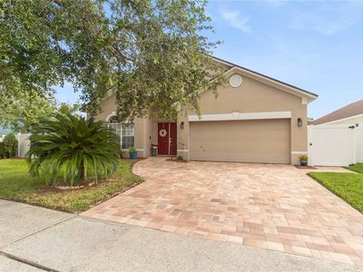 3203 Holland Dr