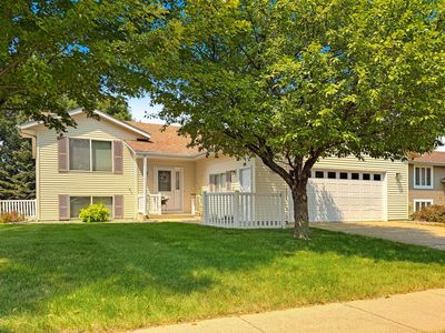 216 Rainbow Dr