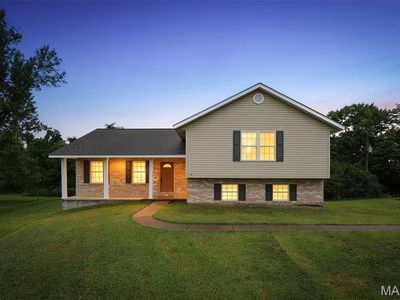 411 Trevor Ct