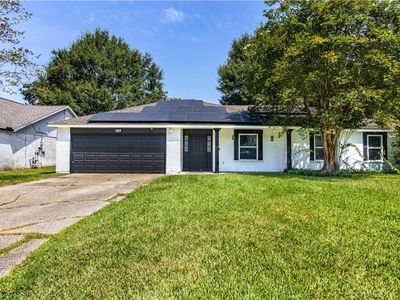137 Goldenwood Dr