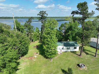 7748 Riverside Acres