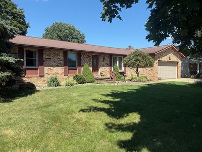 Property at 3821 Apache St NW, Uniontown, OH