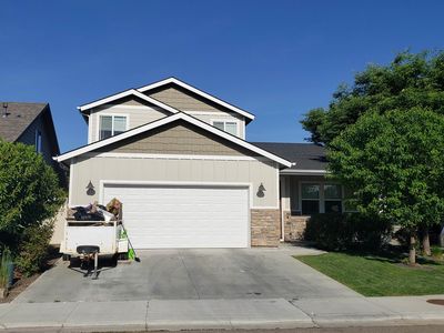 2701 N Summerbrook Ave