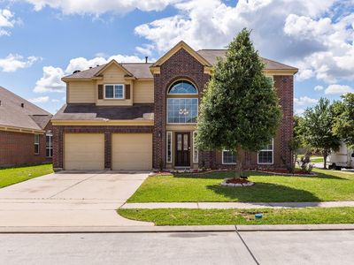 6810 Oaken Gate Way