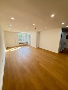 4265 Kissena Blvd APT 311