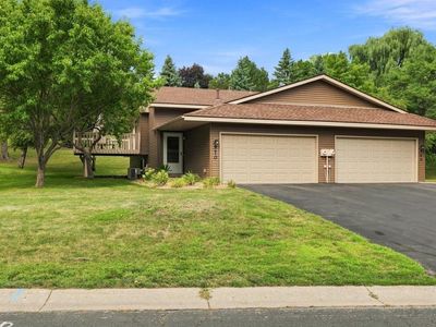 Property at 970 Pontiac Ln, Chanhassen, MN