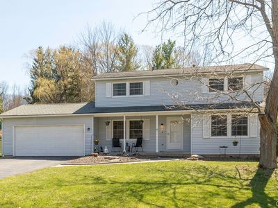 4579 Red Fox Dr