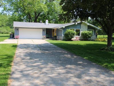 11762 North Ridgeway AVENUE