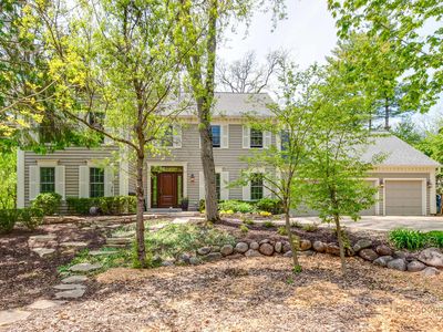 121 Pembroke Dr