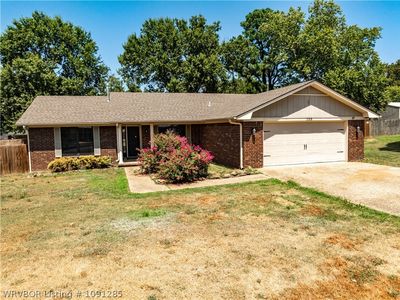108 Lynn Dr