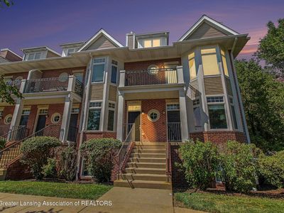 Property at 2058 Central Park Dr, Okemos, MI