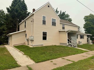 214 7TH STREET NORTH