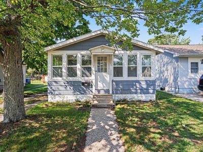 1960 Letart Ave