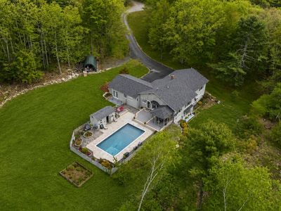 28 Oakledge Hills Road