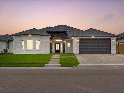 6850 La Salle Dr