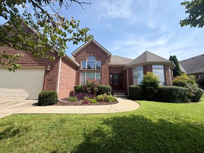 1012 Vineyard Way